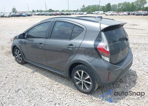 2018 Toyota Prius C из США, поврежденный, VIN JTDKDTB36J1606016